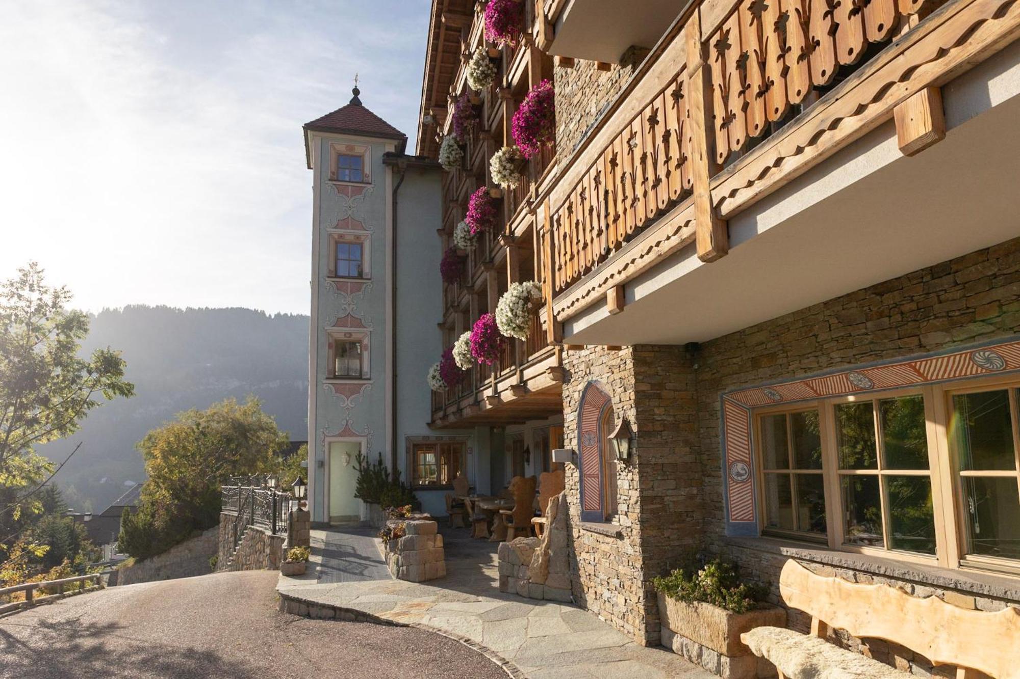 Dorfhotel Beludei Santa Cristina Val Gardena Zewnętrze zdjęcie