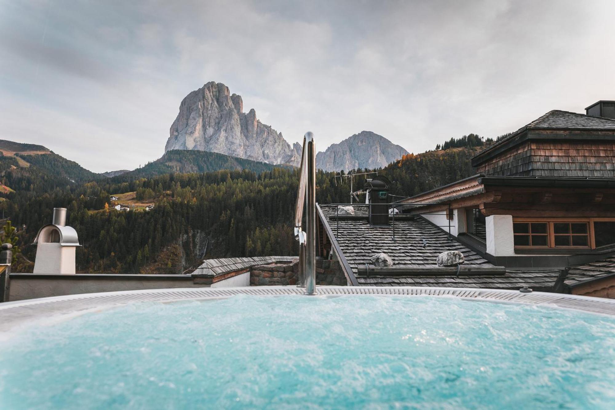 Dorfhotel Beludei Santa Cristina Val Gardena Zewnętrze zdjęcie