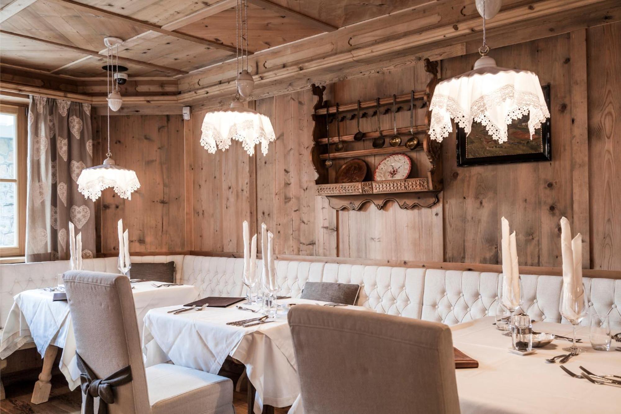 Dorfhotel Beludei Santa Cristina Val Gardena Zewnętrze zdjęcie