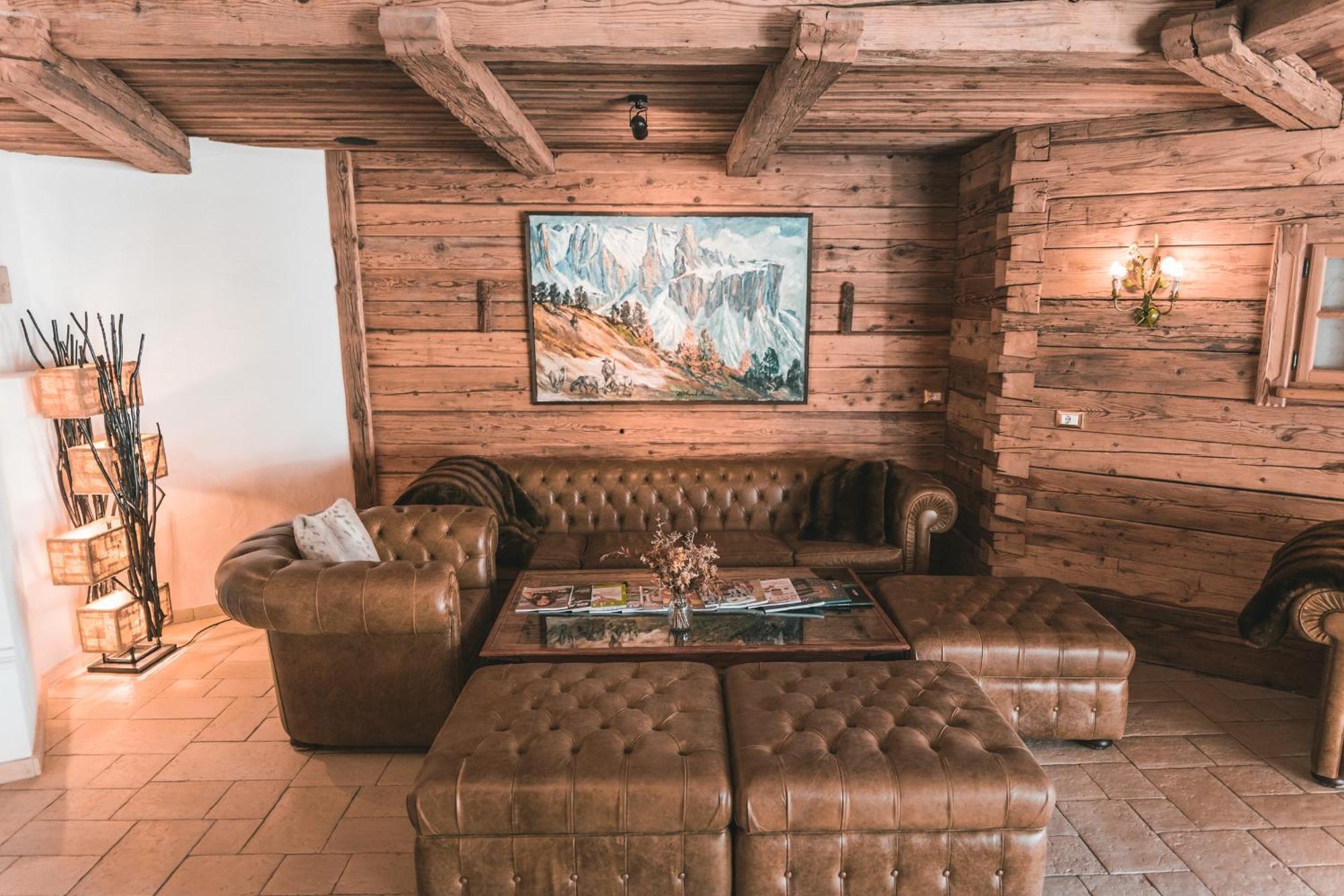 Dorfhotel Beludei Santa Cristina Val Gardena Zewnętrze zdjęcie