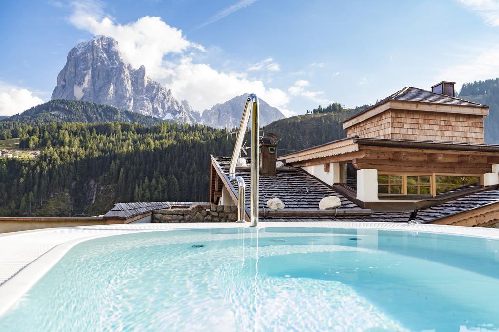 Dorfhotel Beludei Santa Cristina Val Gardena Zewnętrze zdjęcie